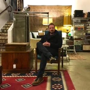 Meet your Posher, Laurence